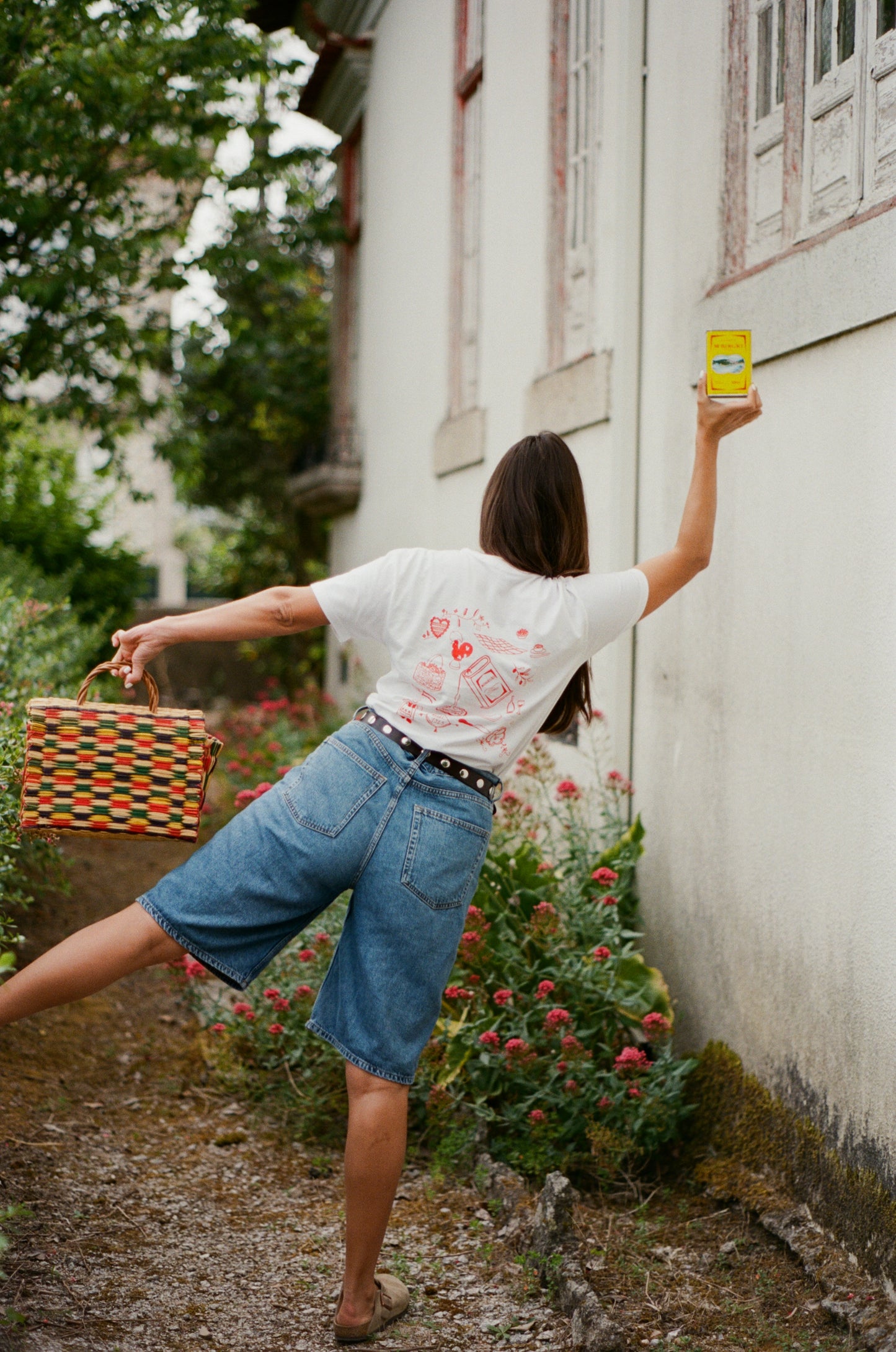 Summer Box: Mondegão 500ml Tin + T-Shirt